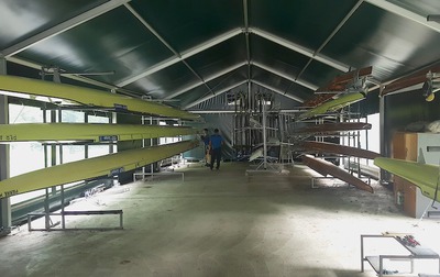 Stockage de canoës à Paris